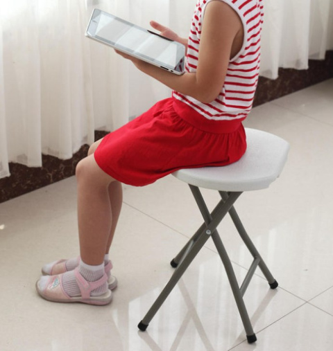 Krzesełko składane Tore 110kg szary biały 2kg zawieszany