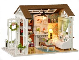Drewniany domek dla lalek z efektem LED - idealny do zabawy i dekoracji!