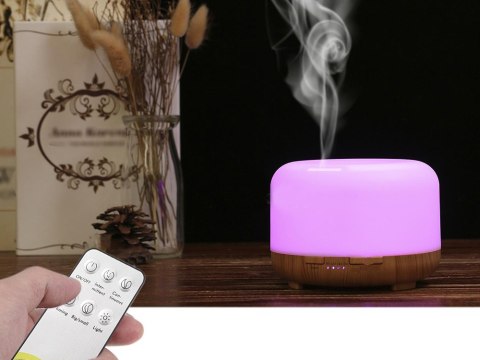 Nowoczesny dyfuzor powietrza RGB z aromaterapią i pilotem