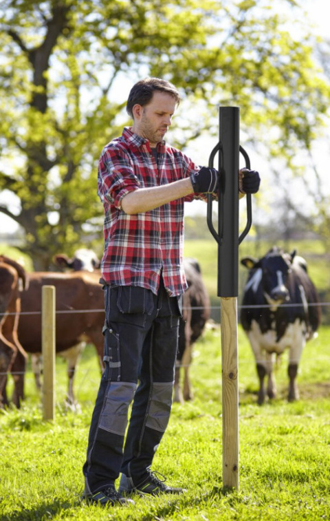 Wbijacz ręczny słupy pale wbijanie osadzanie młot