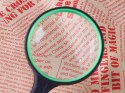 Lupa zielona klasyczna szkło powiększające soczewka 75mm z raczką