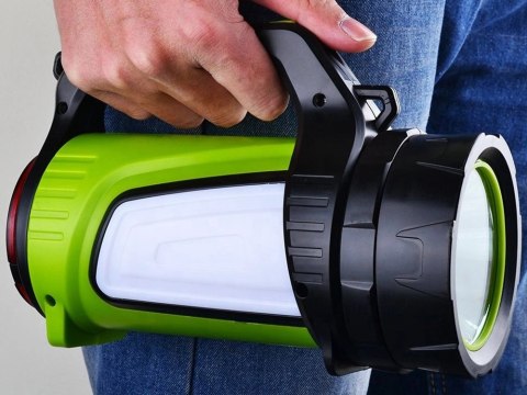 Nowoczesna latarka akumulatorowa LED - idealna na każdą przygodę!