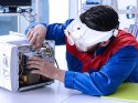 Nowoczesna lupa montowana na głowie z diodami LED dla profesjonalistów