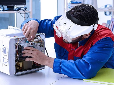 Nowoczesna lupa montowana na głowie z diodami LED dla profesjonalistów