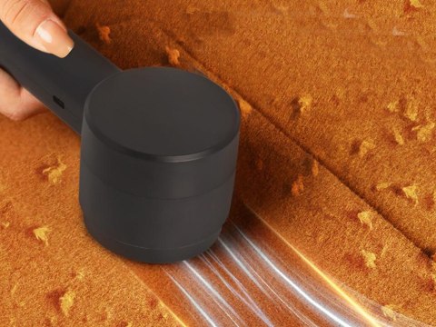 Nowoczesna golarka do ubrań i tapicerki - skutecznie usuwa zmechacenia!