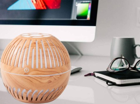 Nawilżacz powietrza z lampką nocną LED RGB - Twój wyjątkowy towarzysz w aromaterapii