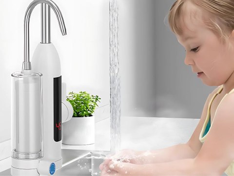 Przepływowy podgrzewacz wody 3000W z filtrem kran bateria kuchenna LCD