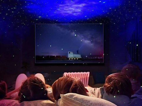 Nowoczesny projektor nocny w kształcie niedźwiadka dla dzieci