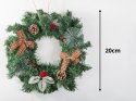 Nowoczesny wianek świąteczny, który ożywi każdy dom