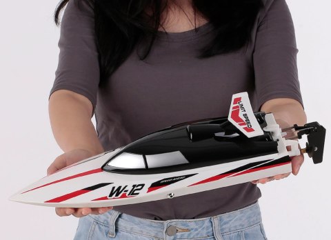 Wodni przygód - Zdalnie sterowana motorówka dla każdego