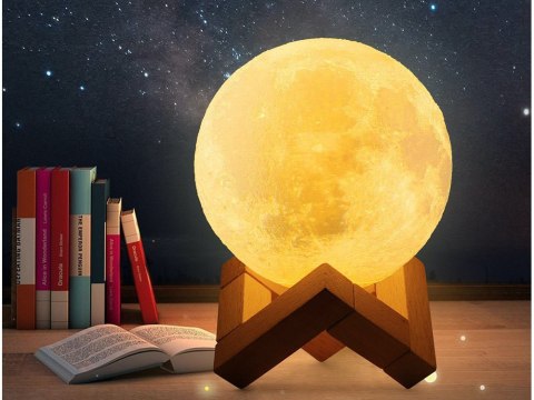 Nowoczesna lampa nocna w kształcie księżyca - stwórz niepowtarzalny klimat!