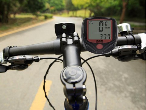 Nowoczesny licznik rowerowy dla entuzjastów sportu