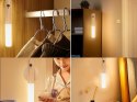 Nowoczesna lampka LED naścienna z czujnikiem ruchu i uchwytem magnetycznym