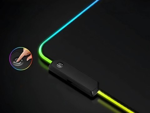 Nowoczesna podkładka gamingowa RGB XXL dla graczy i fanów technologii!