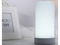 Nowoczesna lampka LED z dotykowym włączaniem i regulacją jasności