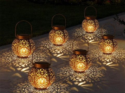 LAMPION SOLARNY LED W STYLU RETRO DLA ODDYCHAJĄCEJ ATMOSFERY TWOJEGO OGRODU