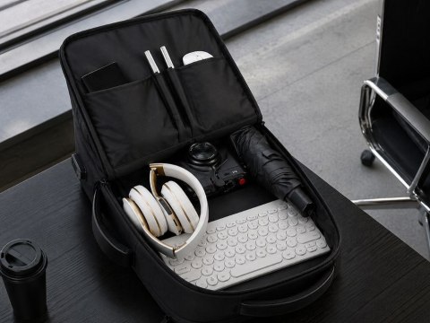 Plecak biznesowy męski na laptop USB elegancki czarny pojemny miejski