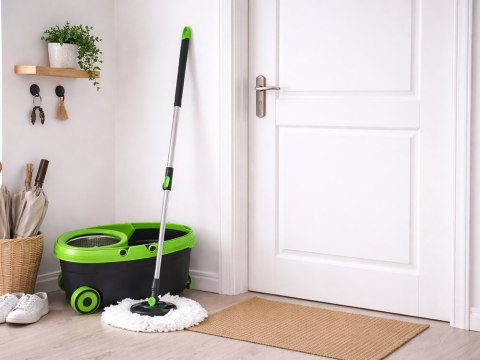Mop obrotowy rotacyjny 360 wiadro na kółkach zestaw 2x nakładki mikrofibra