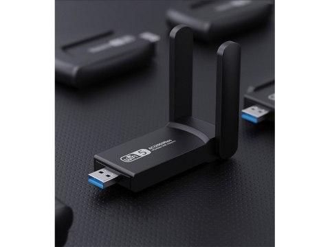 Nowoczesny adapter WiFi USB 3.0 do wygodnego dostępu w każdym zakątku domu