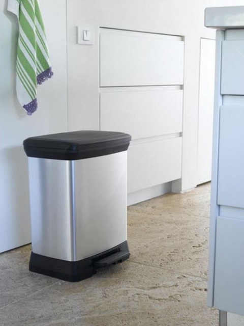 Kosz śmieci IPS pokrywą pedał srebrny 30 l  