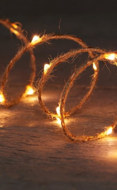 Sznurek jutowy cienki z oświetleniem 40szt 2m LED lampeczki OLAJ